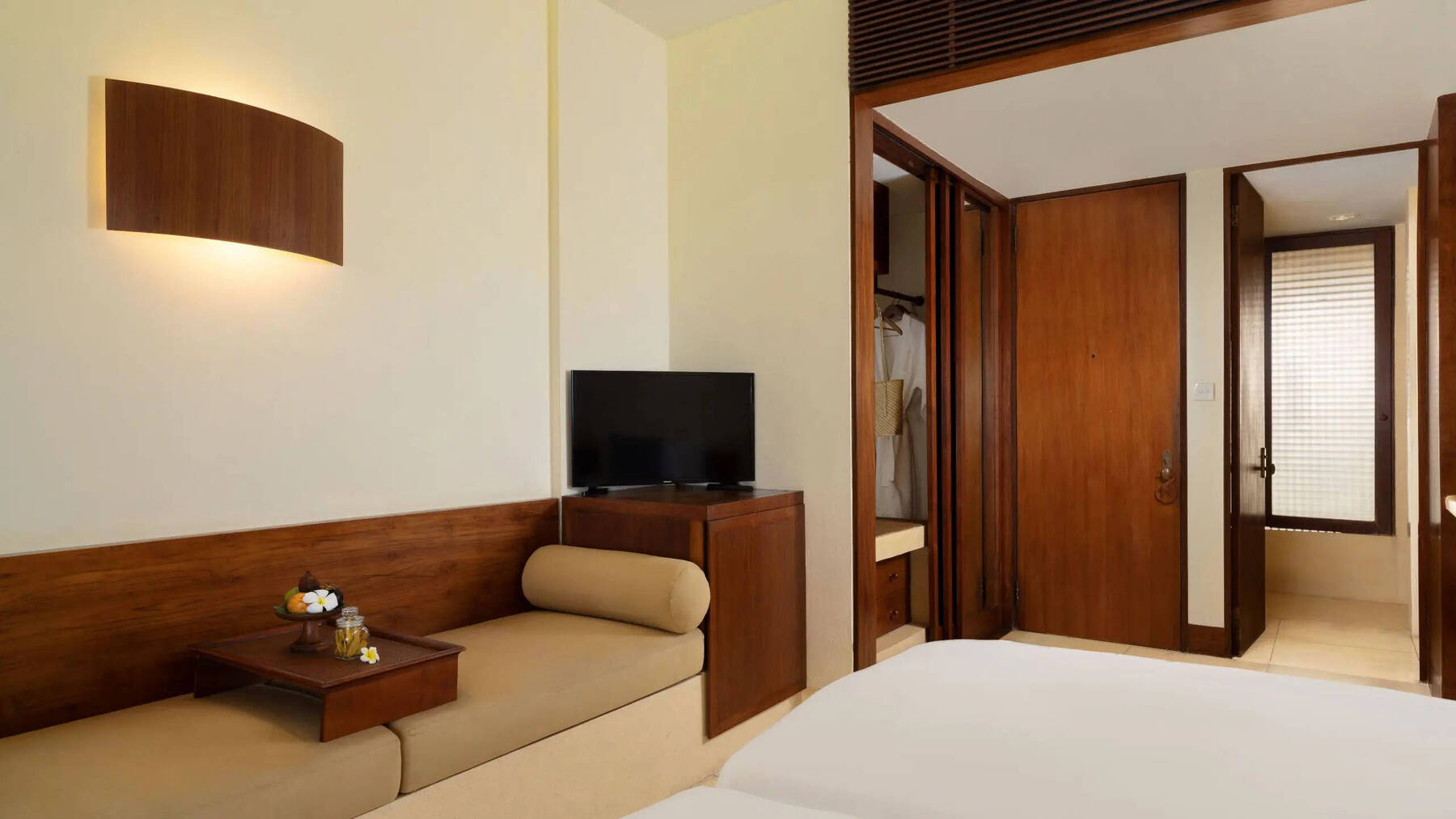 Twin Deluxe Room