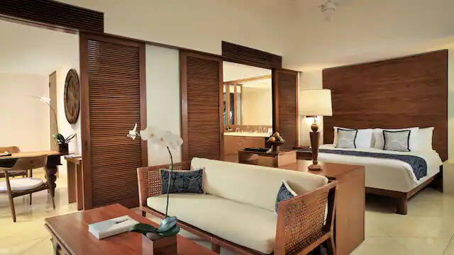 Seaside Suite