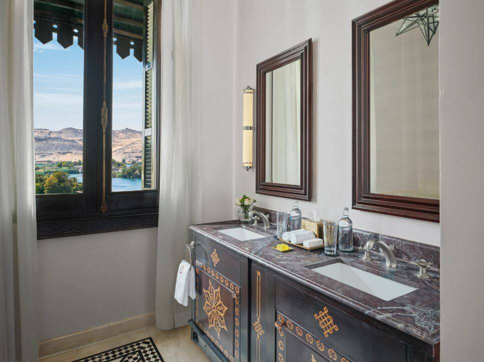 PALACE NILE VIEW JUNIOR SUITE
