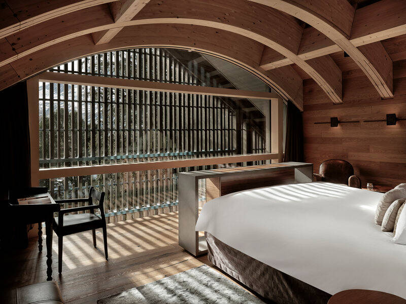 SIGNATURE SUITES: Furka 3-Bedroom Signature Suite