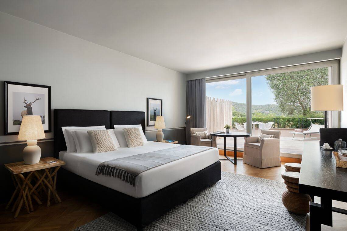 Tuscany Junior Suite King Garden View