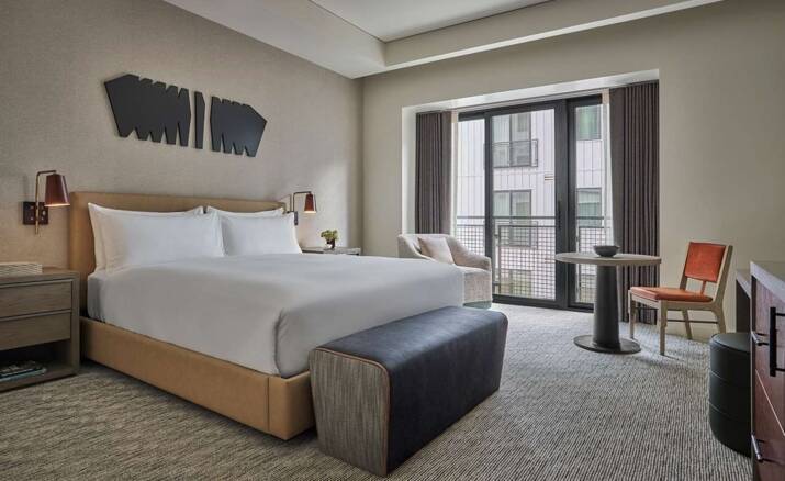 RESORT VIEW KING ROOM