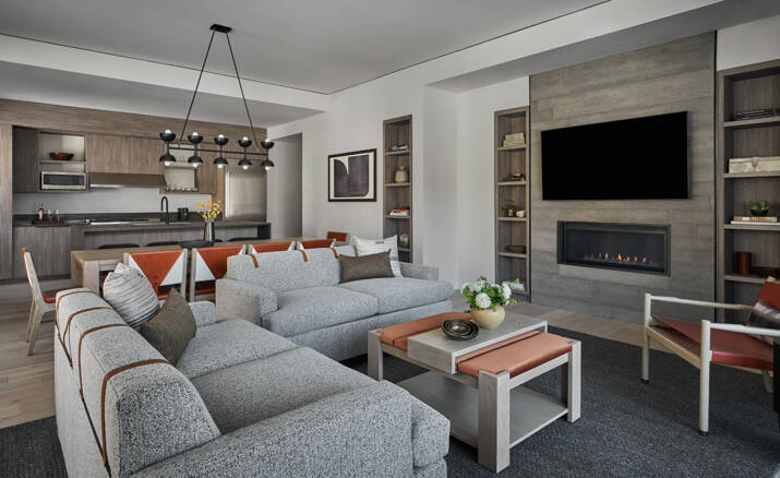 THREE BEDROOM RESIDENCES PEAK VIEW KING/KING/BUNKS