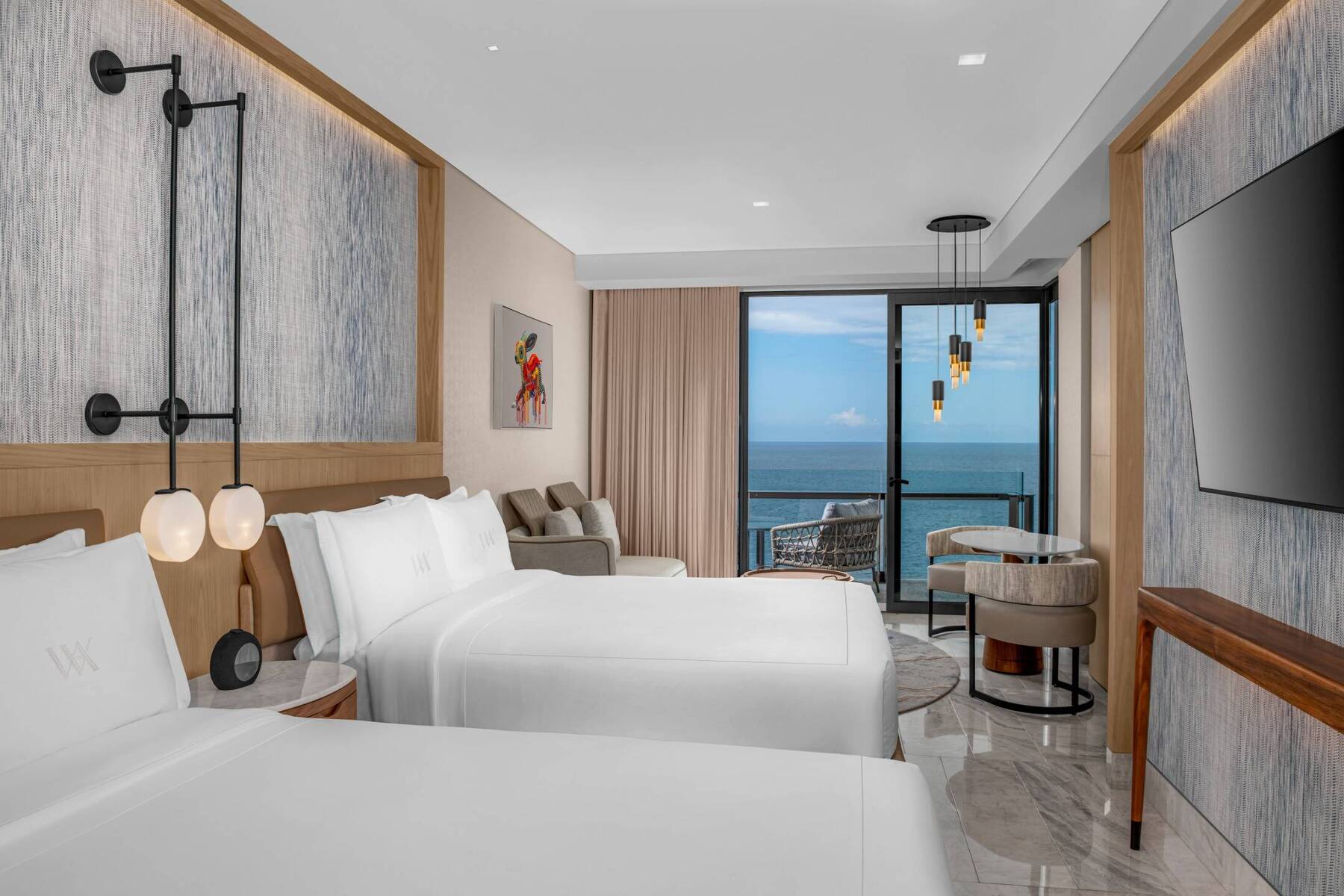 FAMILY CONNECTING SUITE, ONE KING AND TWO QUEENS