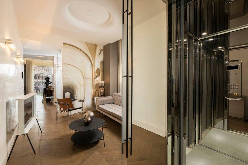 Grand View Suite