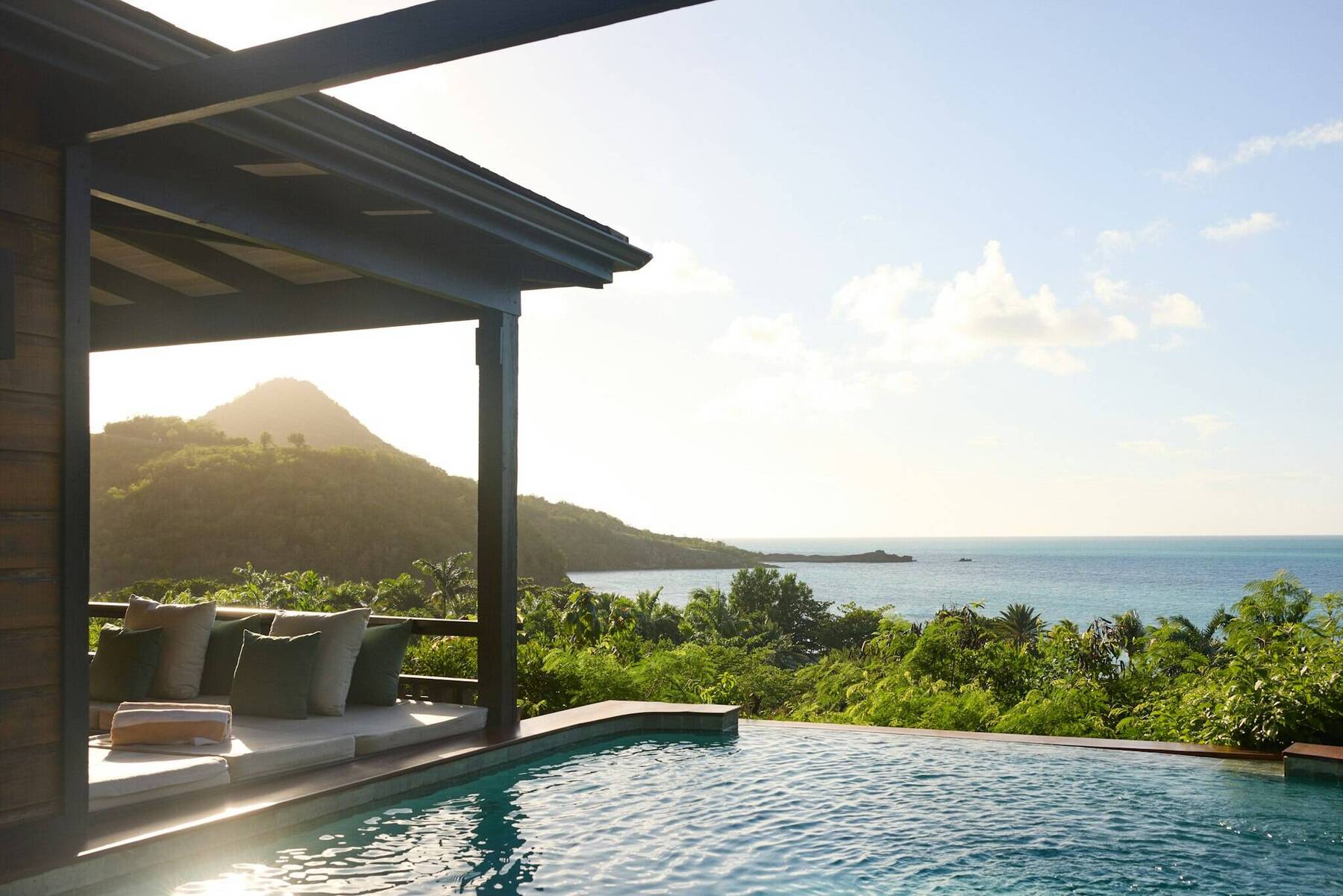 Hillside Garden Pool Villa