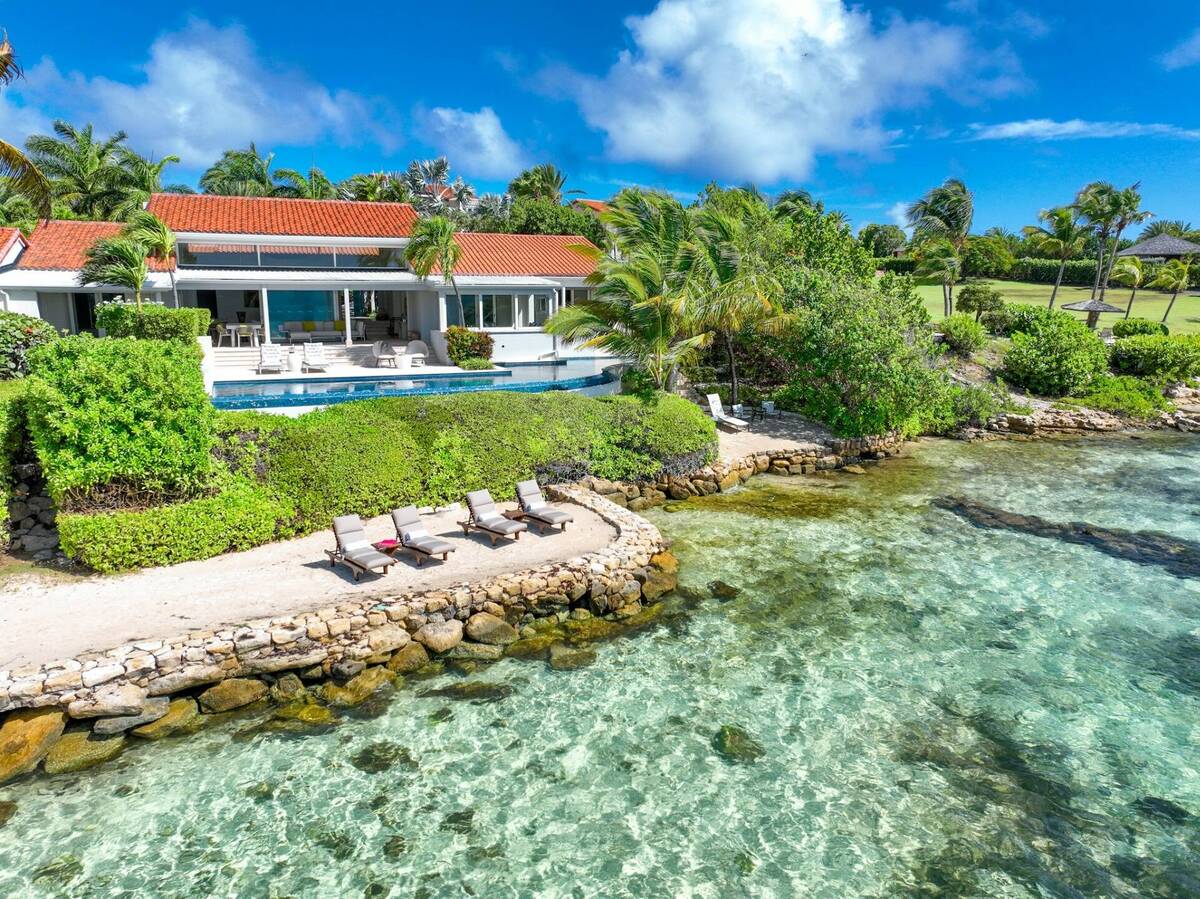 Sea Breeze Villa