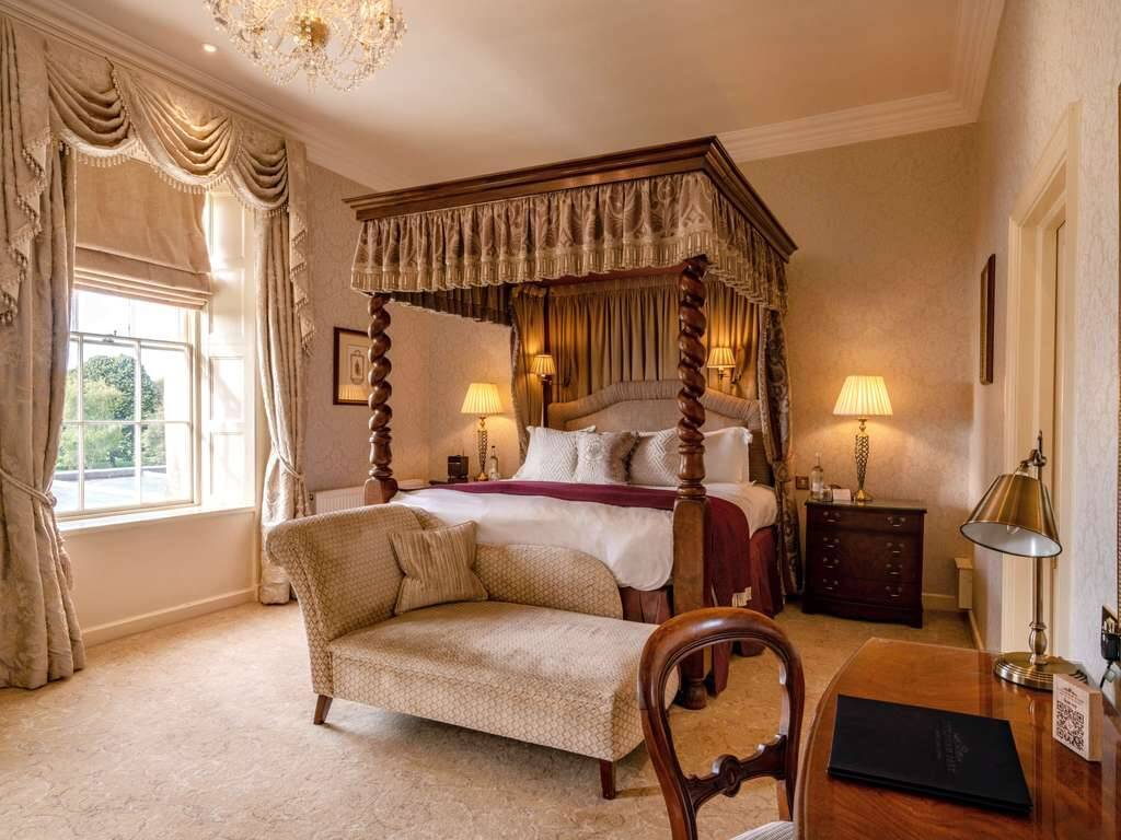 GRAND SUITE