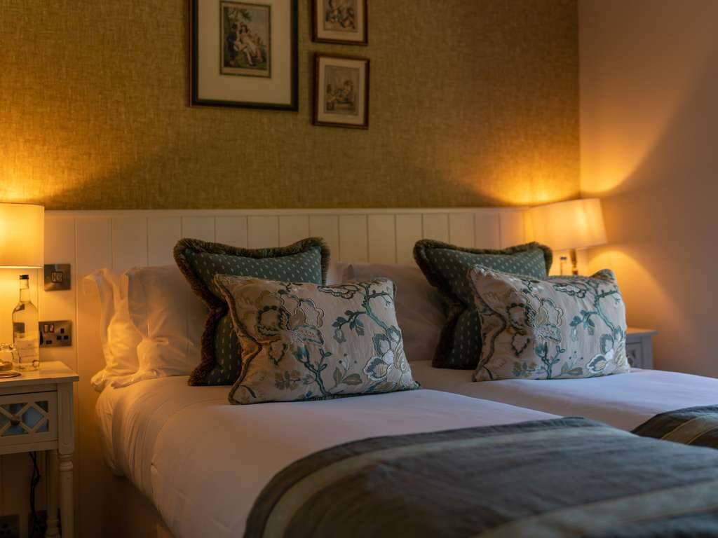 MANOR COTTAGE ONE BEDROOM
