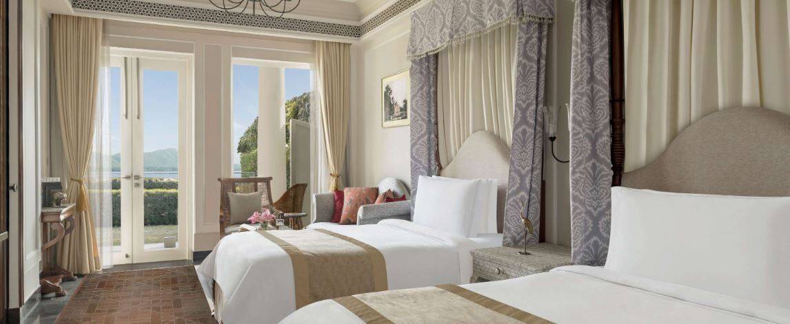 FLAMINGO SIGNATURE ROOM WITH BALCONY TWIN BED