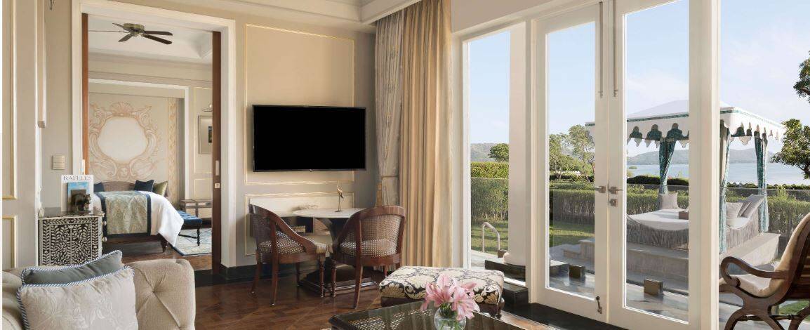 RAFFLE OASIS SUITE
