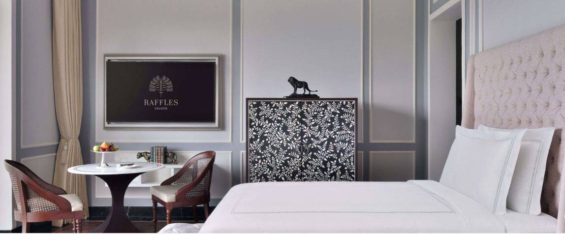 FLAMINGO SIGNATURE ROOM WITH GARDEN KING
