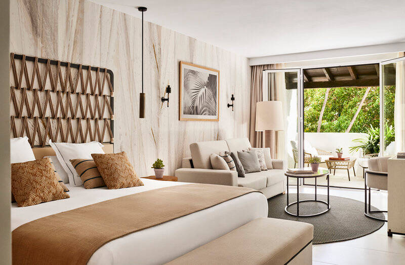 Deluxe Junior Garden View Suite