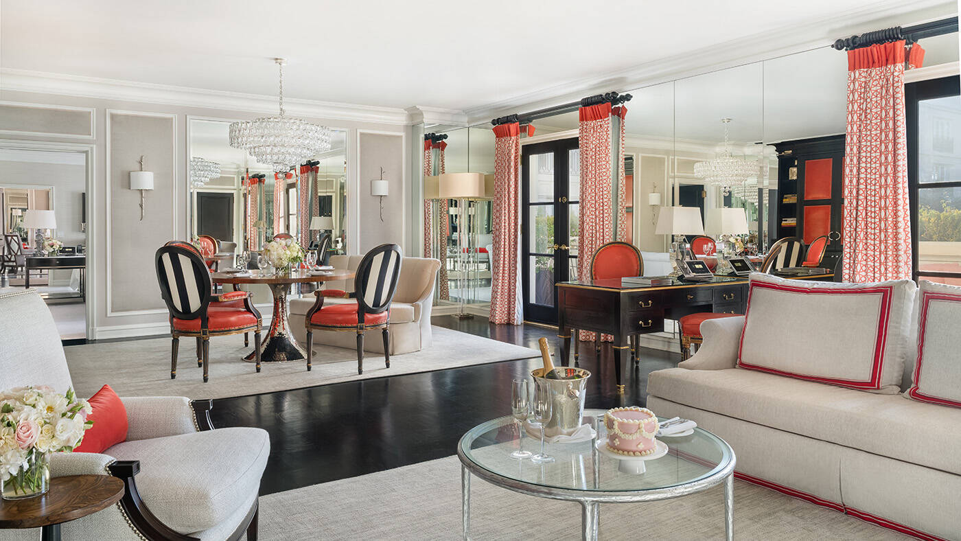 Grand Deluxe Suite