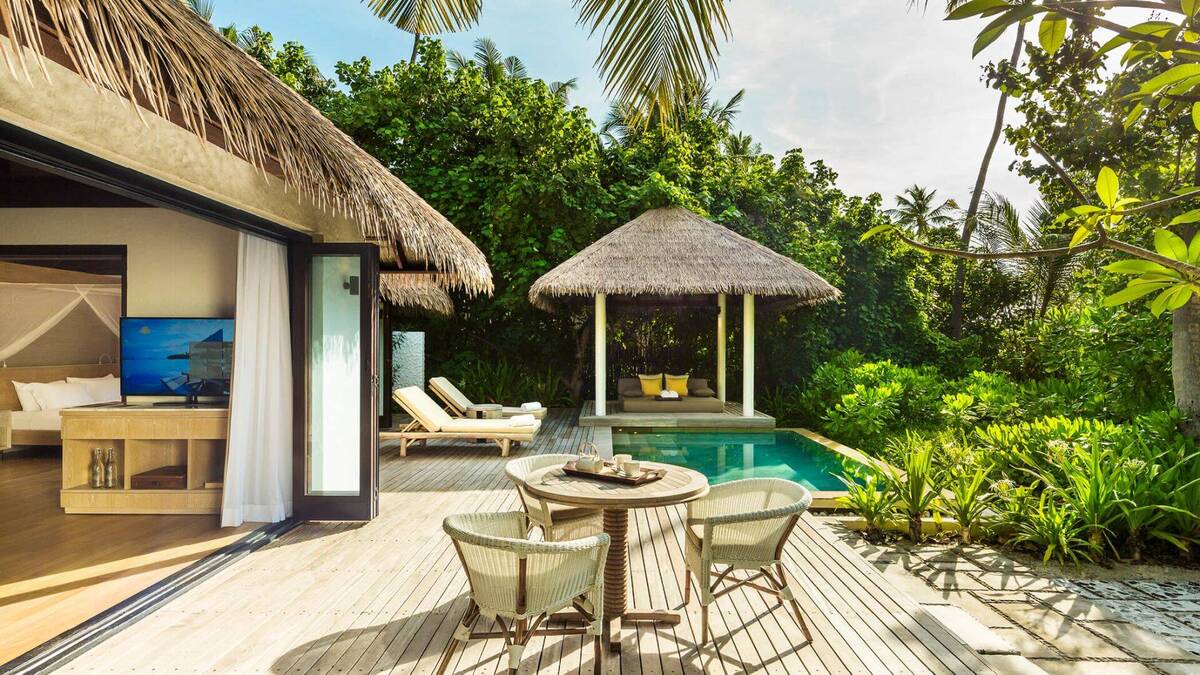 BEACH VILLA