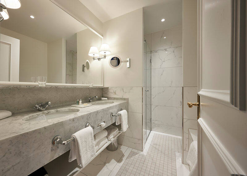 Superior Duplex Suite