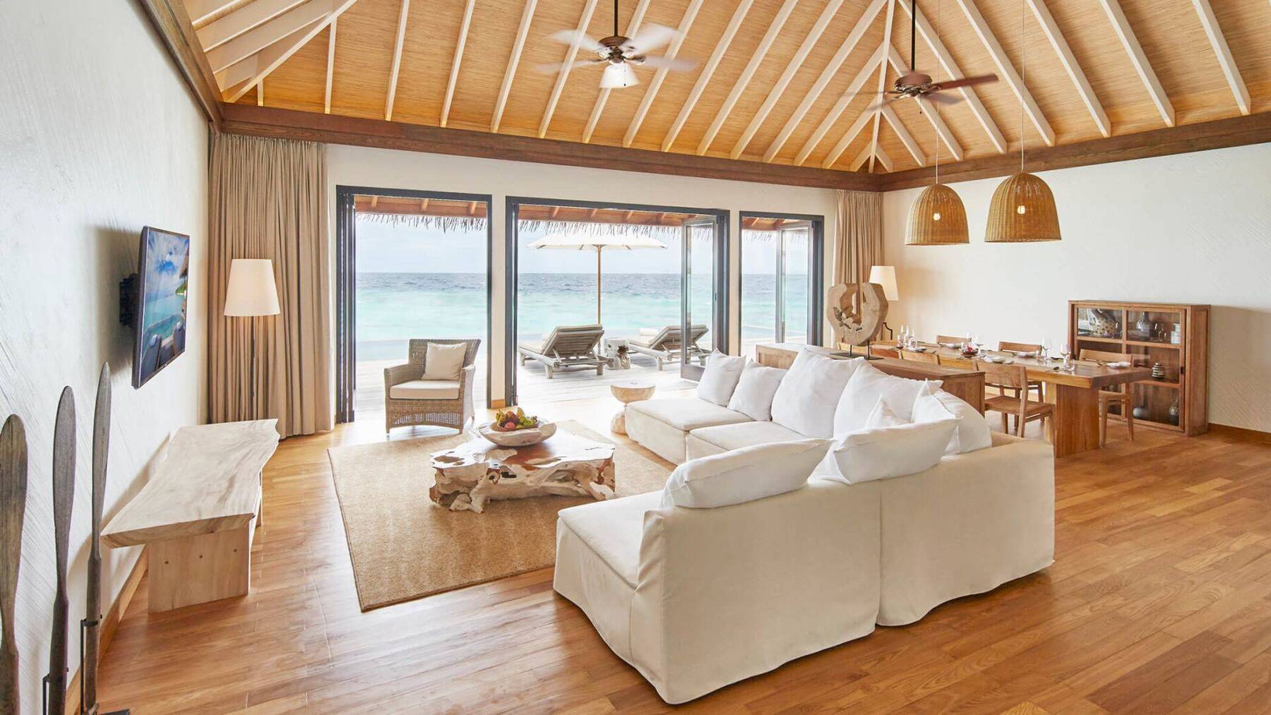 MAALIFUSHI WATER VILLA