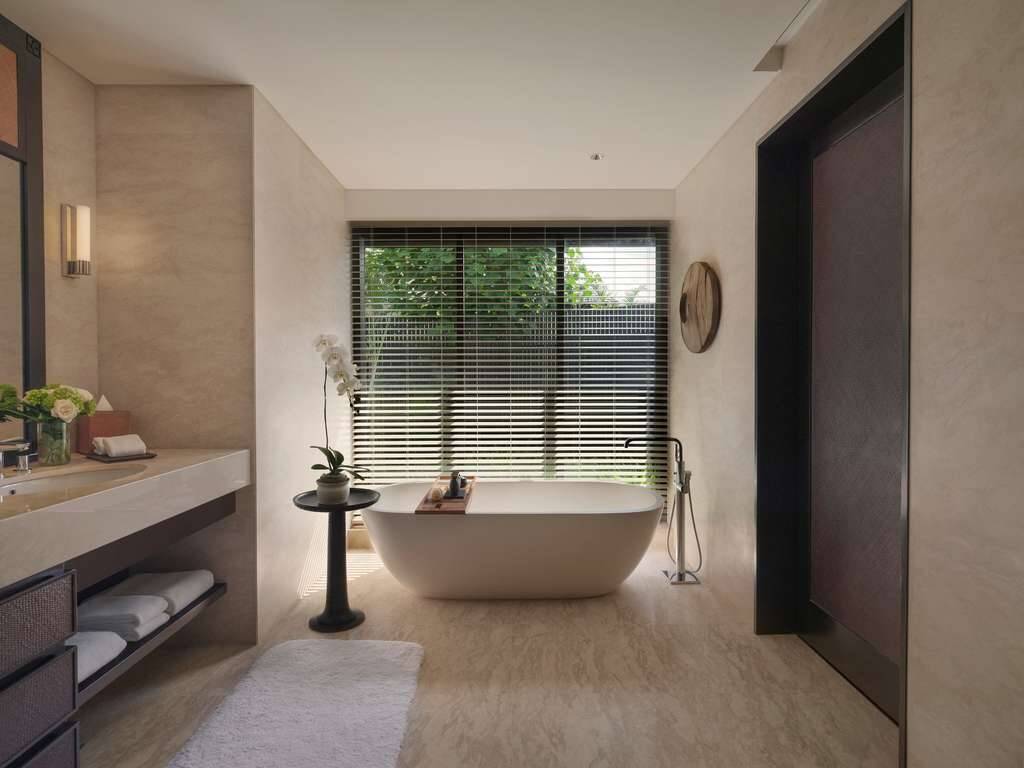 OCEAN FRONT FOUR BEDROOM POOL VILLA