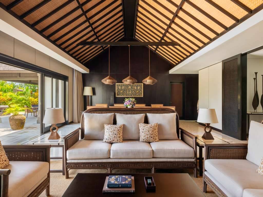 OCEAN FRONT FOUR BEDROOM POOL VILLA