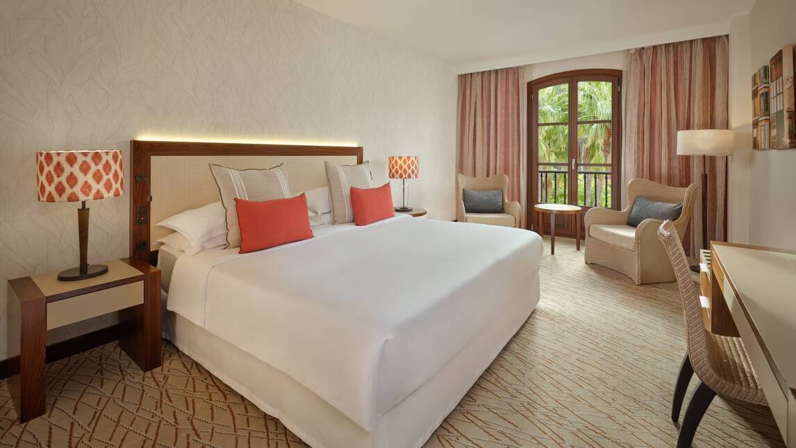 Superior King Room, Resort View, Balcony