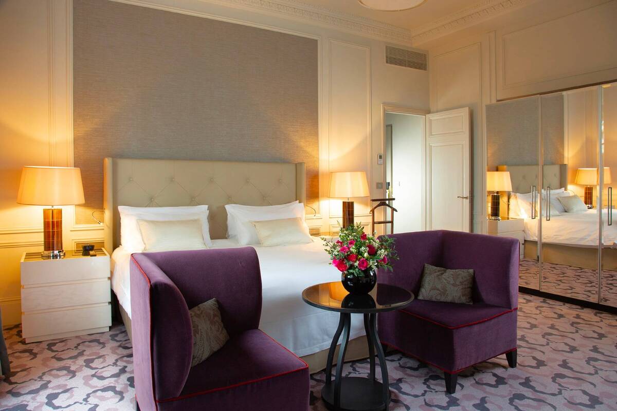 Palace Five Star Family Connecting Room