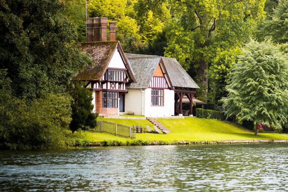  Spring Cottage