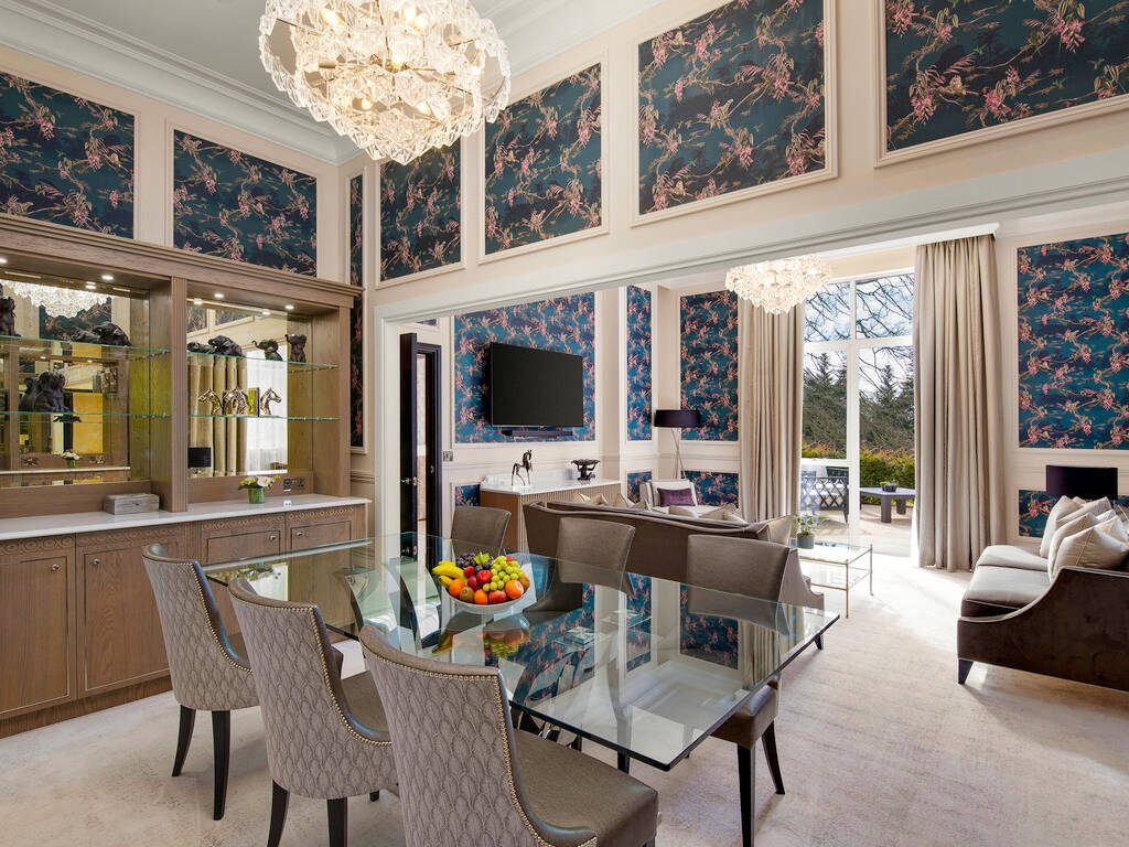 FAIRMONT ONE BEDROOM TERRACE SUITE 