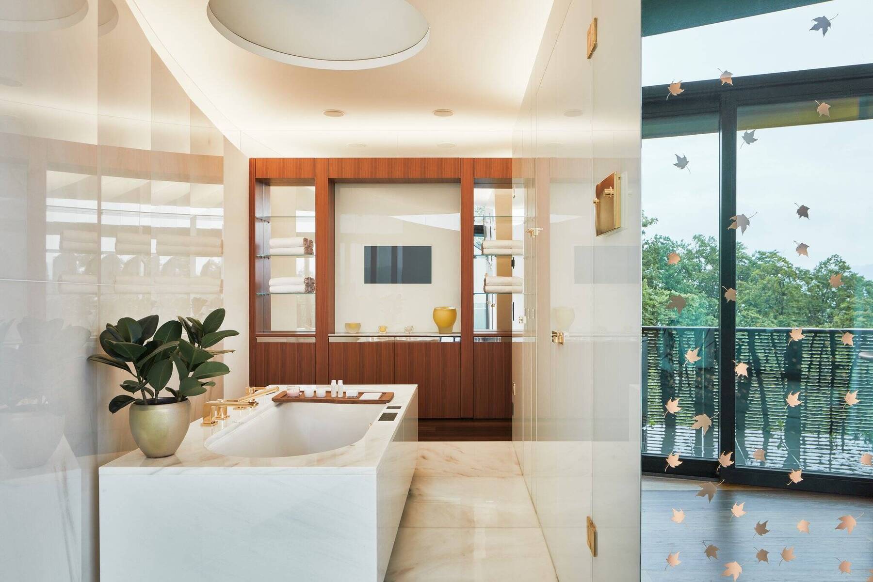 Carezza Suite