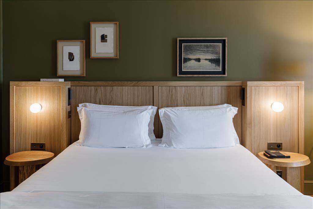 Prestige Room