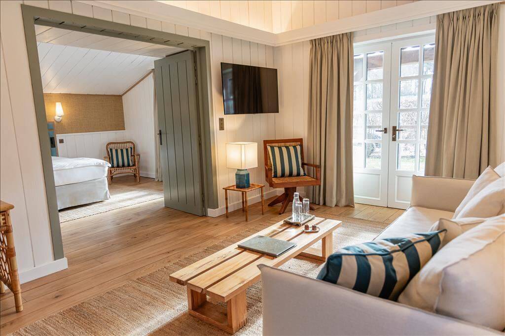 Signature Suite