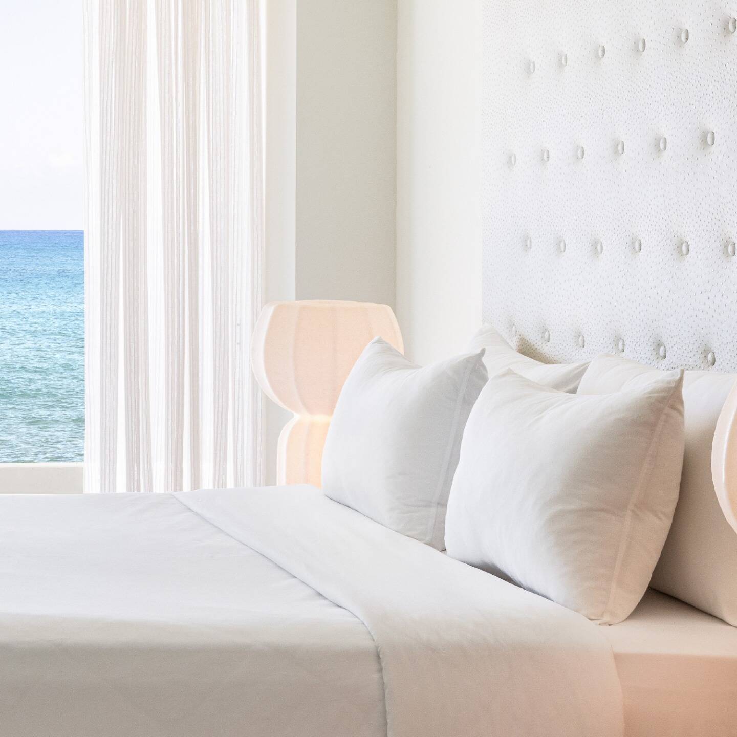 WHITE SUITE
