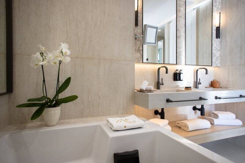 One Bedroom Sea and Garden Suite