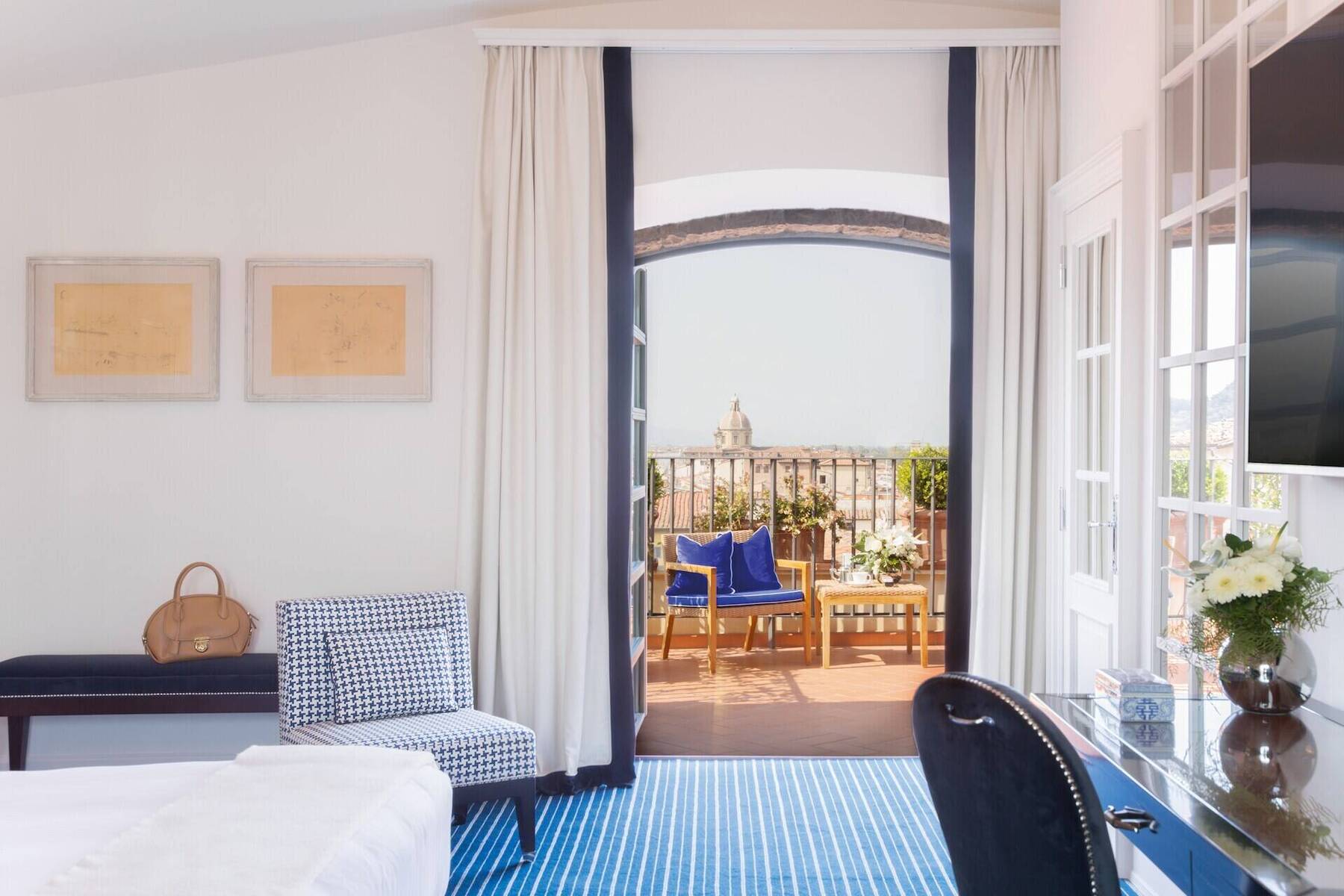Rooftop Terrace Suite River View