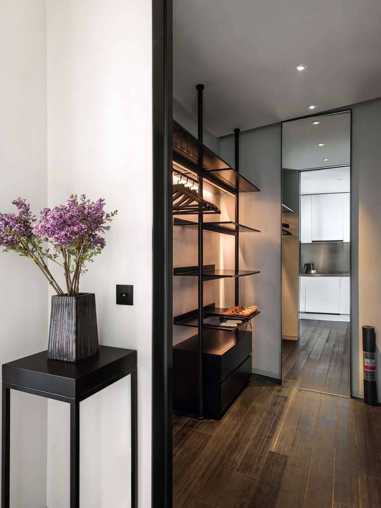APARTMENT 55