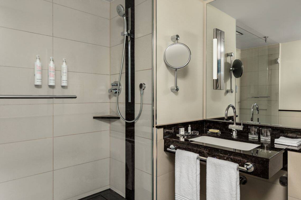 PANORAMIC EXECUTIVE LOUNGE ACCESS KING ROOM, HIGH FLOOR