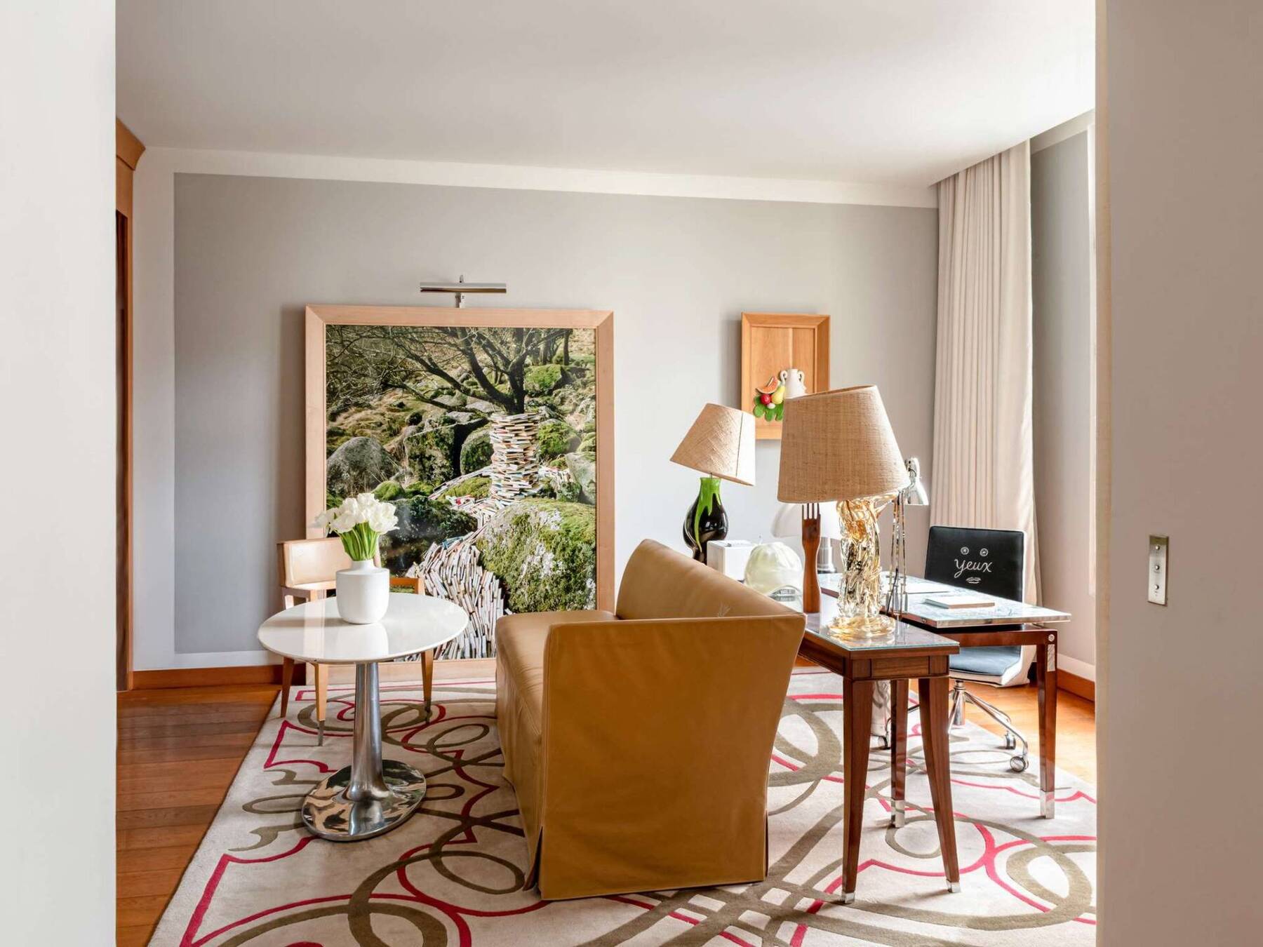 Gallery Twin Suite