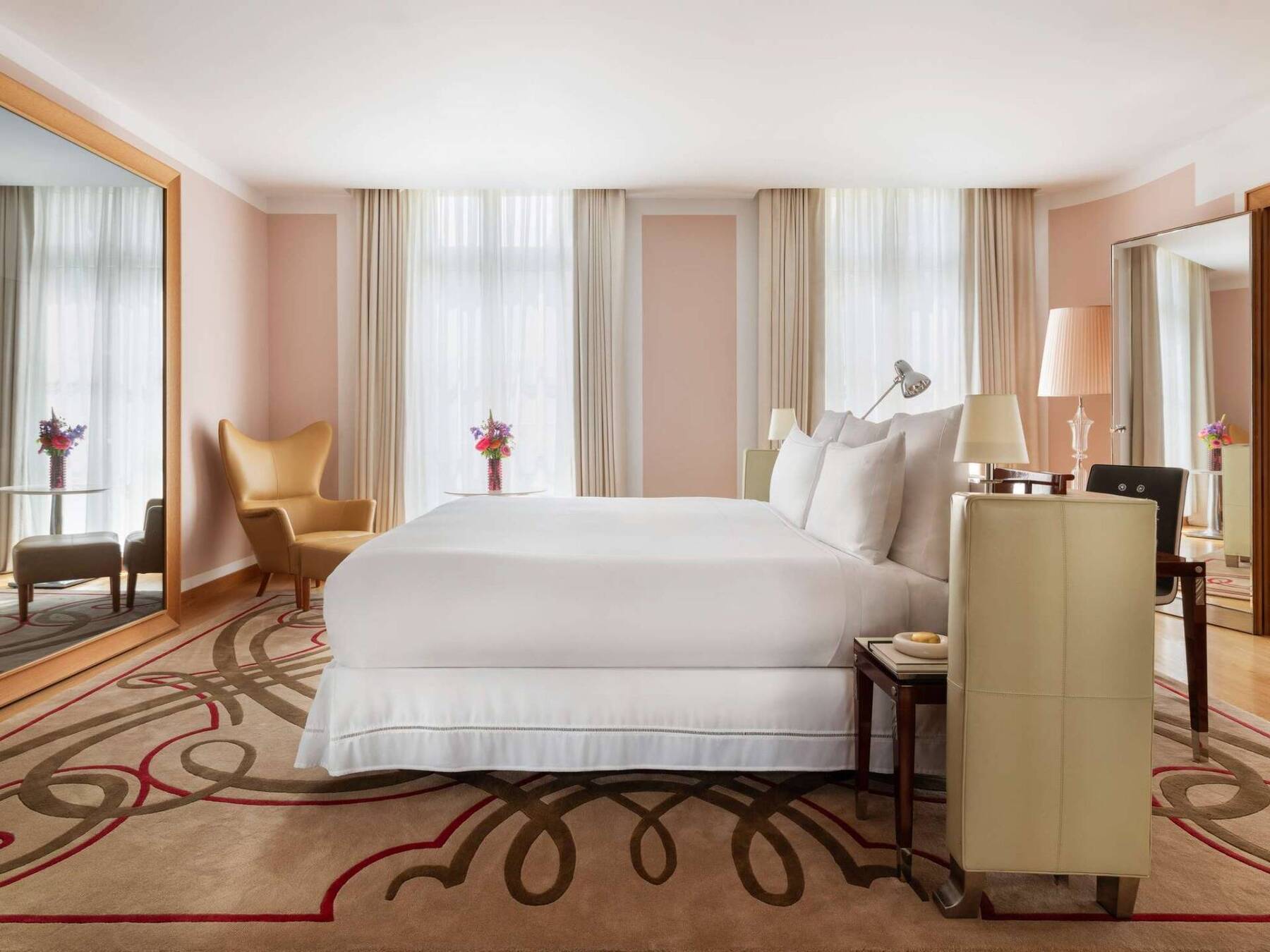  Katara Presidential Apartment