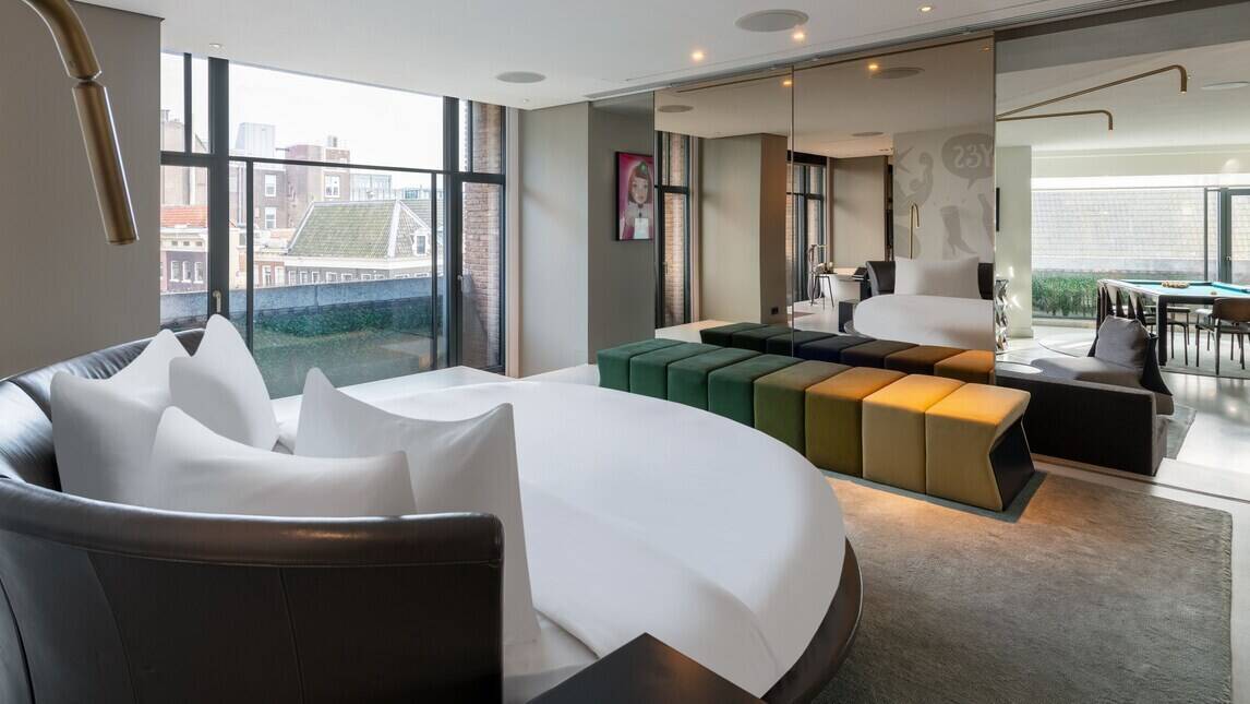 Penthouse I Exchange 
