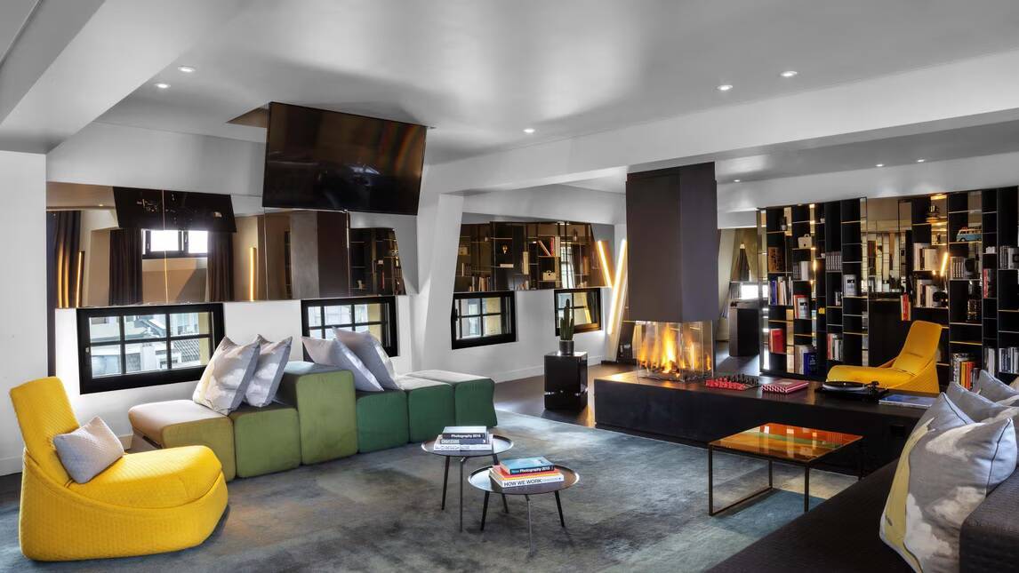 Penthouse I Bank