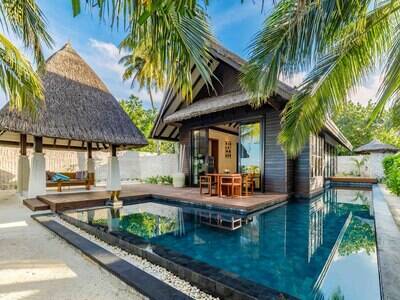 Earth Pool Villa Sunrise