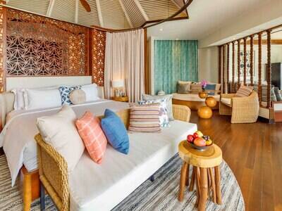 Ocean Pool Suite