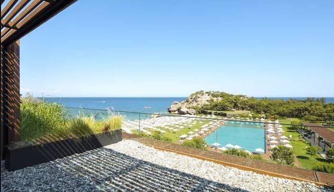 ROYAL SUITE FAMILY SEA VIEW
