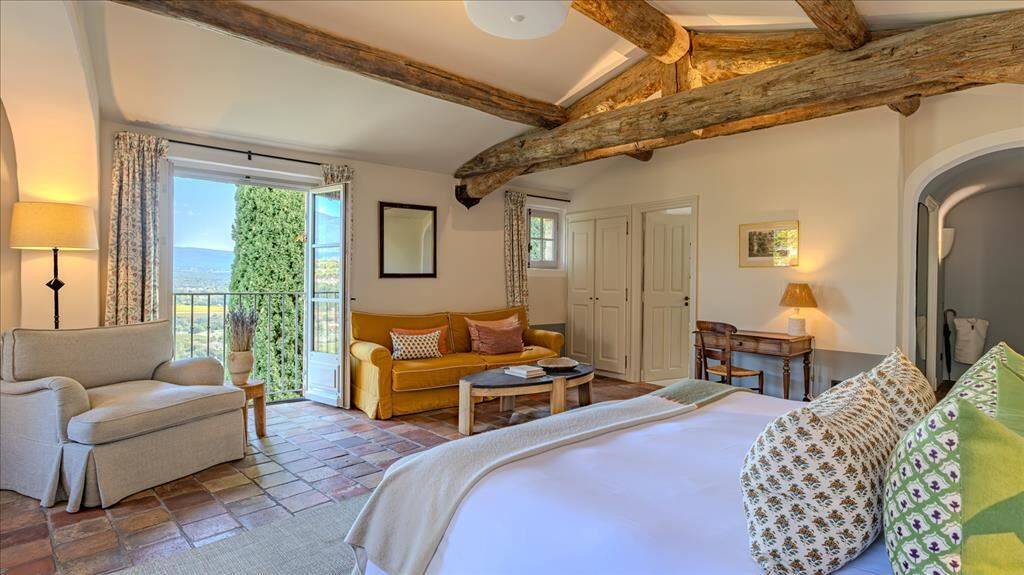 Deluxe Ventoux Junior Suite