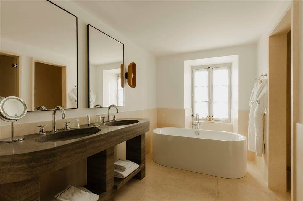 Prestige Ventoux Room