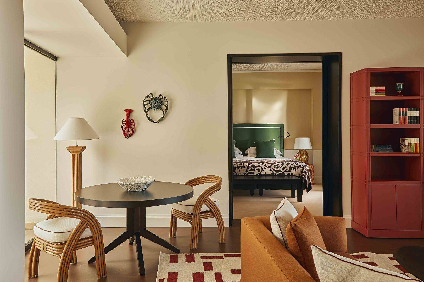 THREE BEDROOM POOL SUITE