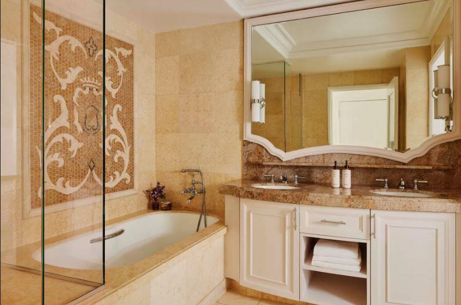 TWO BEDROOM RODEO SUITE