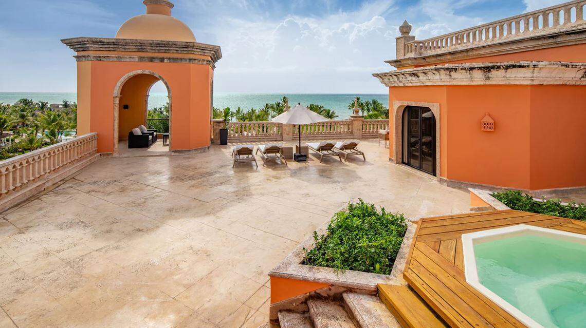 TERRACE TOWER SUITE 