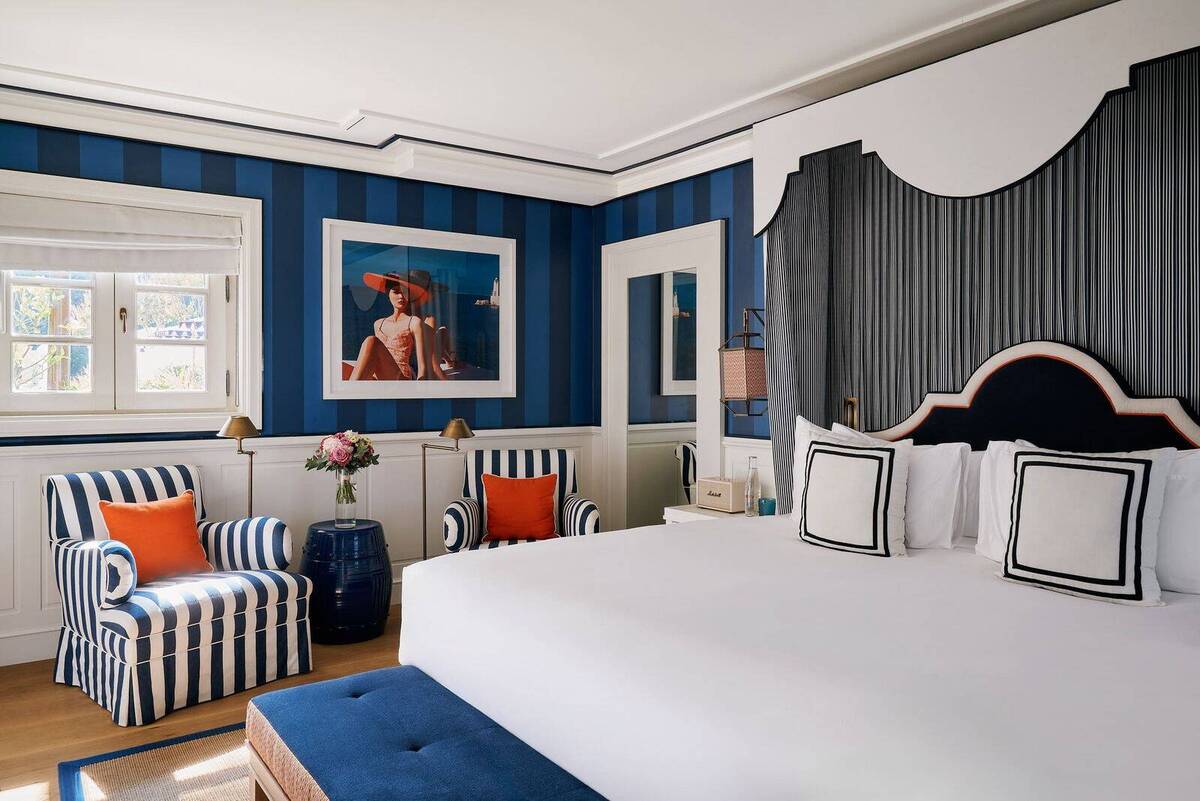 DELUXE ROOM WITH TERRACE