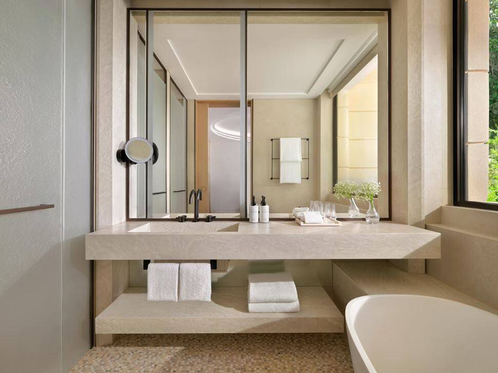 ONE BEDROOM SUITE