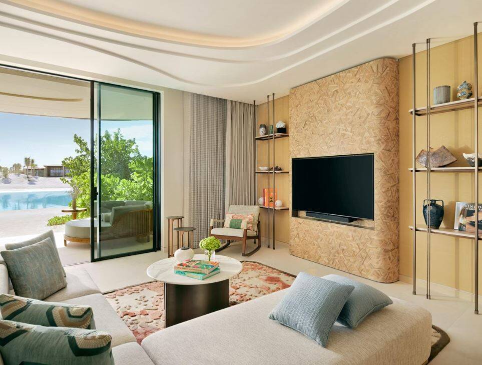 RED SEA SUITE 